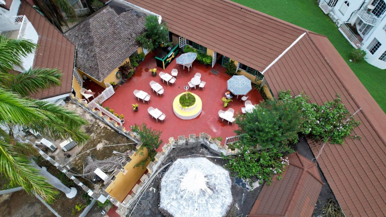 Seacastles By The Beach/Pool Montego Bay Exteriér fotografie
